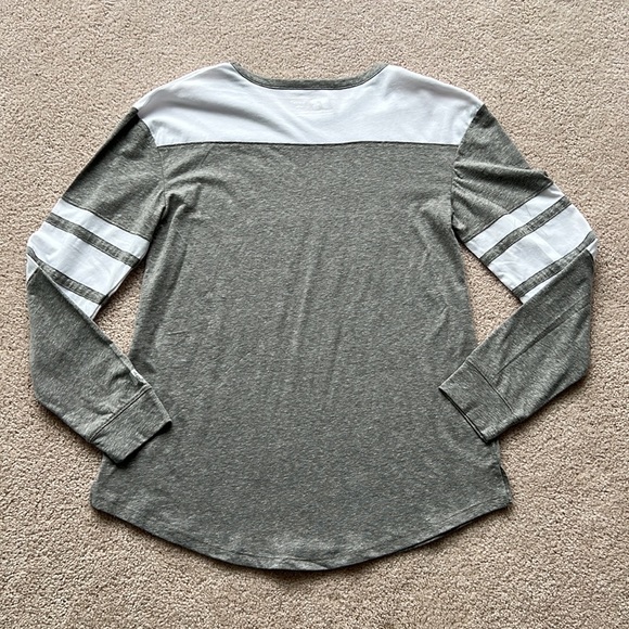 (NWOT) Russell Long Sleeve Arkansas Razorbacks Shirt - Picture 2 of 5